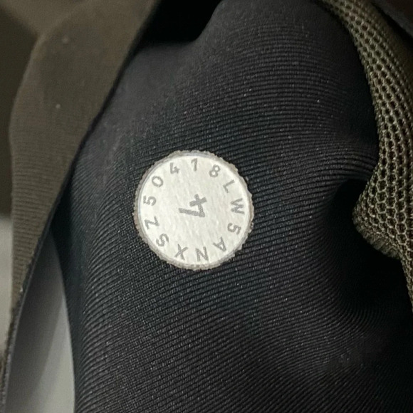 Lululemon In Movement 7/8 Tight *Everlux 25" Dark Olive Green 21686 - Picture 13 of 14